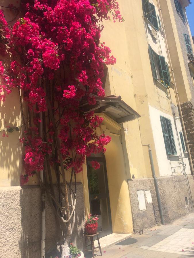 Casa Vacanze "Il Vaticano A 2 Passi" โรม ภายนอก รูปภาพ
