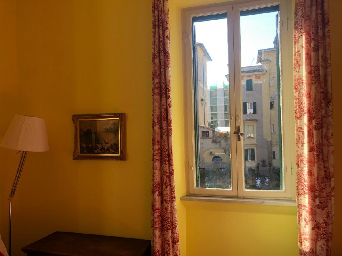 Casa Vacanze "Il Vaticano A 2 Passi" โรม ภายนอก รูปภาพ