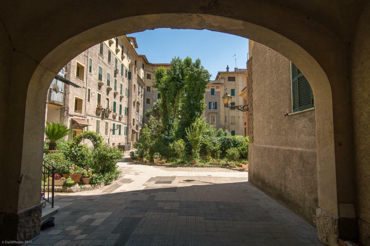 Casa Vacanze "Il Vaticano A 2 Passi" โรม ภายนอก รูปภาพ